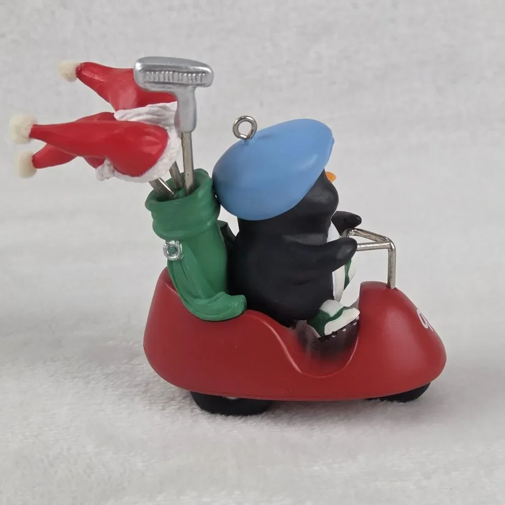 Hallmark Keepsake Ornament 1993‎ Putt-Putt Penguin in Box